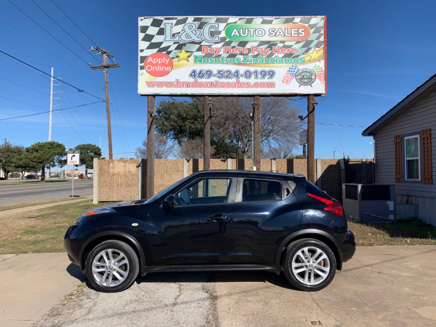 2013 Black /Black Nissan Juke (JN8AF5MV4DT) , AUTOMATIC transmission, located at 1830 North Belt Line Road, Irving, TX, 75061, (469) 524-0199, 32.834373, -96.993584 - Photo#0